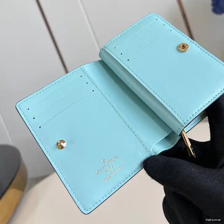 Fashionrepsfam ru 2407YA0011 Bags Gucci 0613